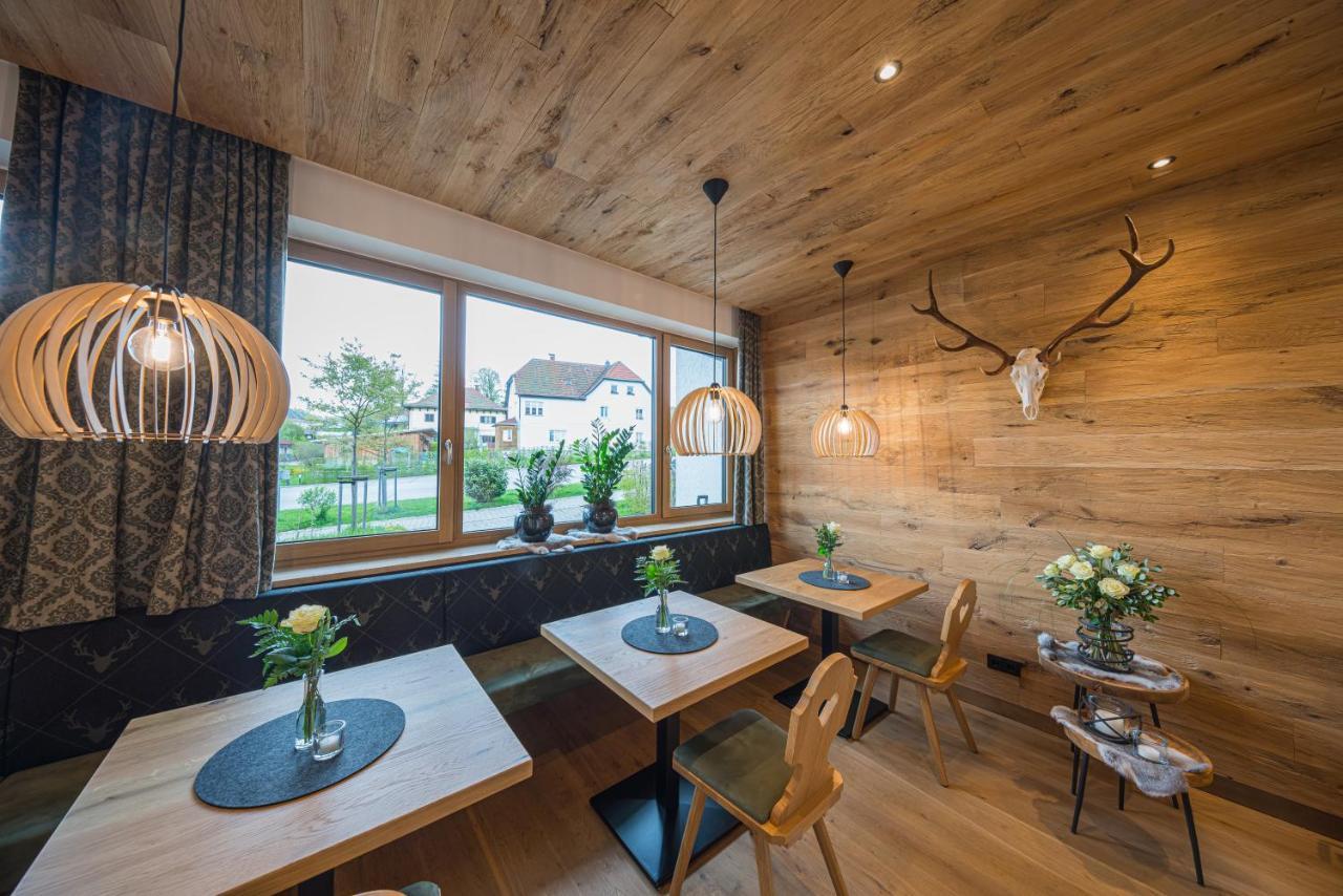 Landgasthof Hubertus Фрауэнау Экстерьер фото